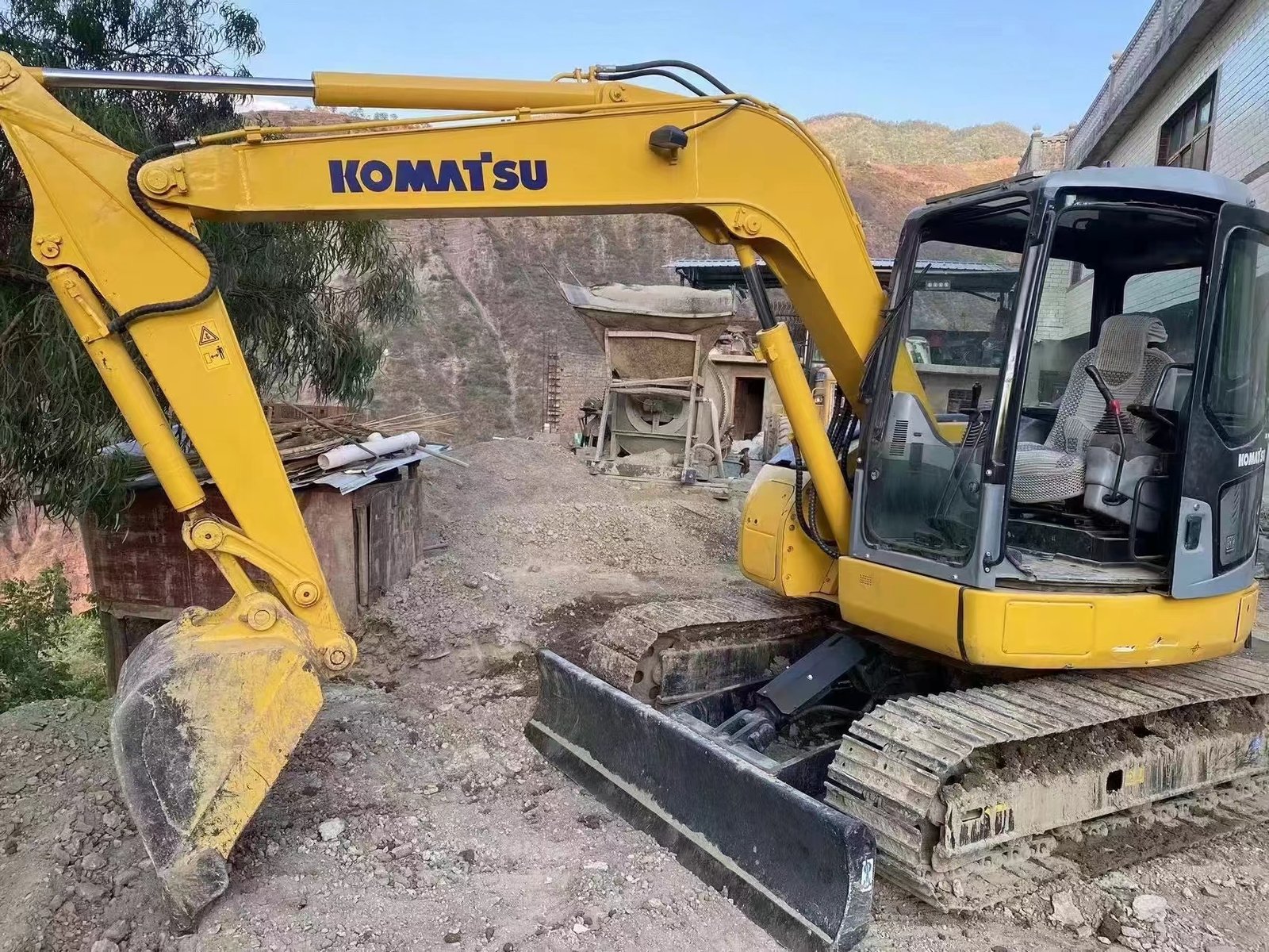 Komatsu PC78US Used Excavator