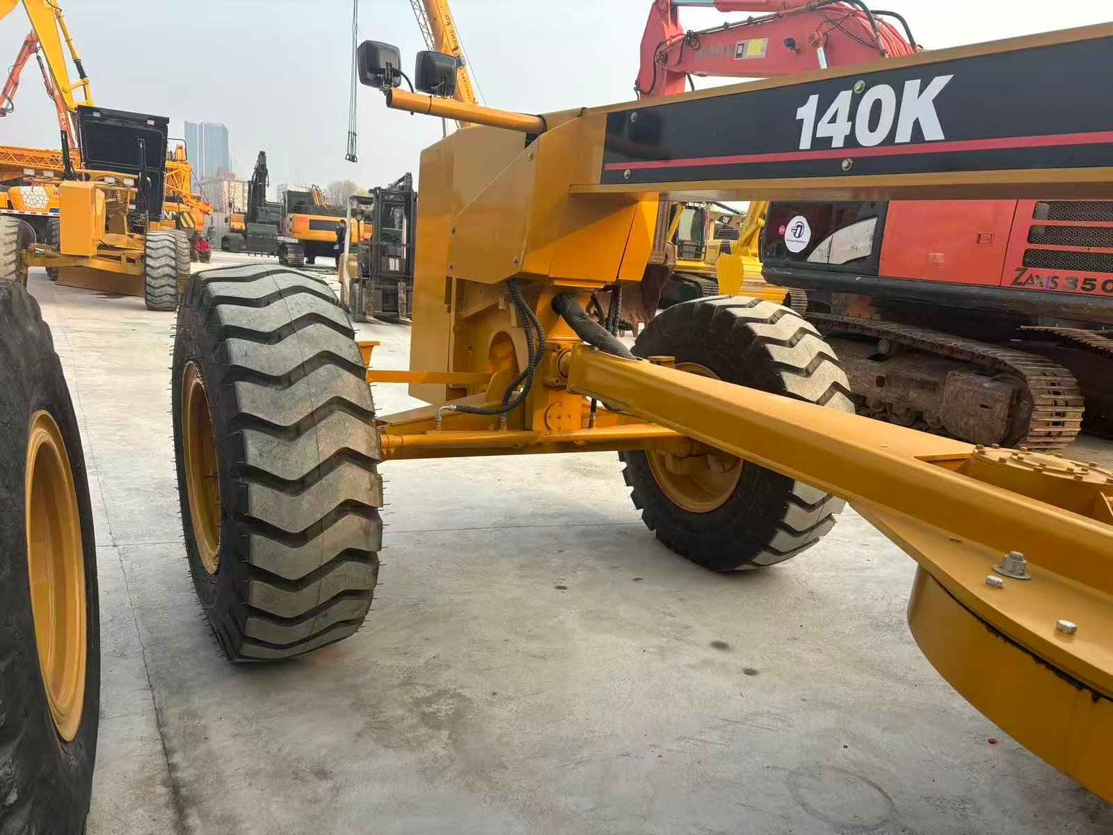 CAT 140 Motor Grader